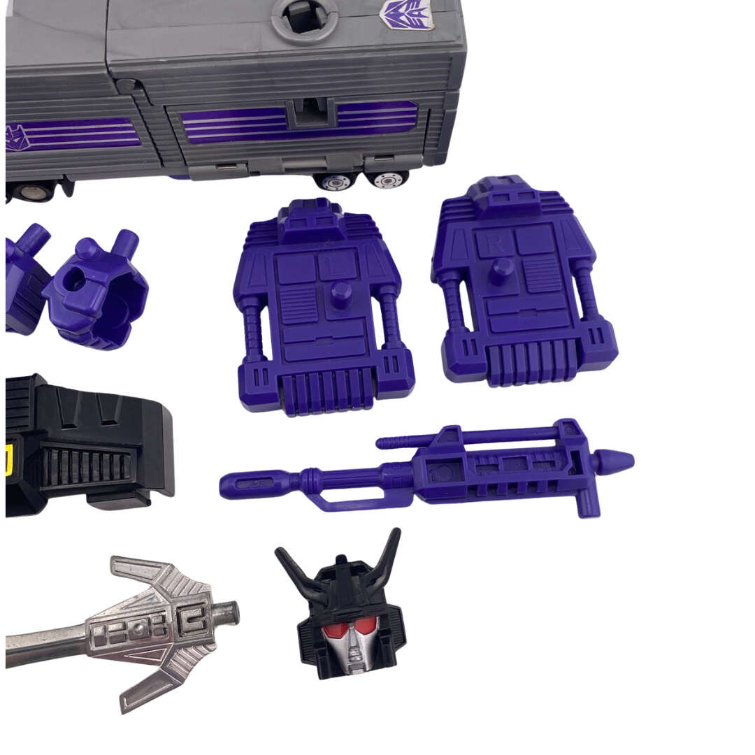 Transformers G1 Motormaster complete Decepticons Motor Master stunticon 457