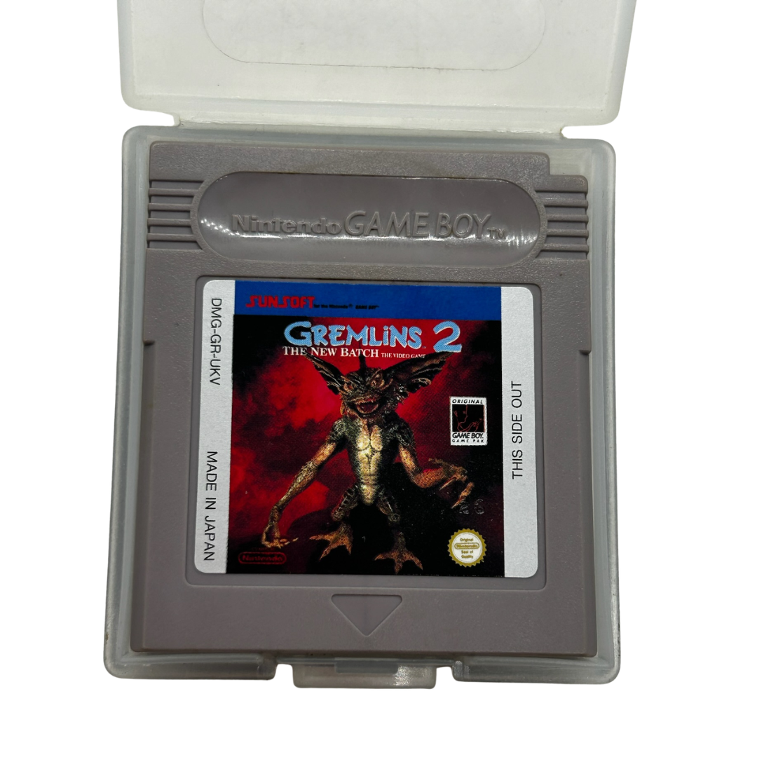 Nintendo Gameboy Gremlins 2 game and plastic protective case 689