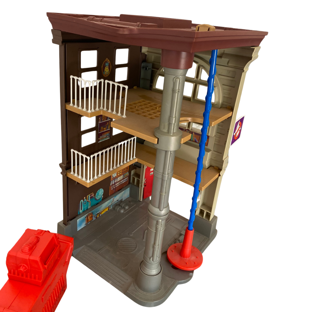 The Real Ghostbusters Fire House / Fire Station complete with containment units