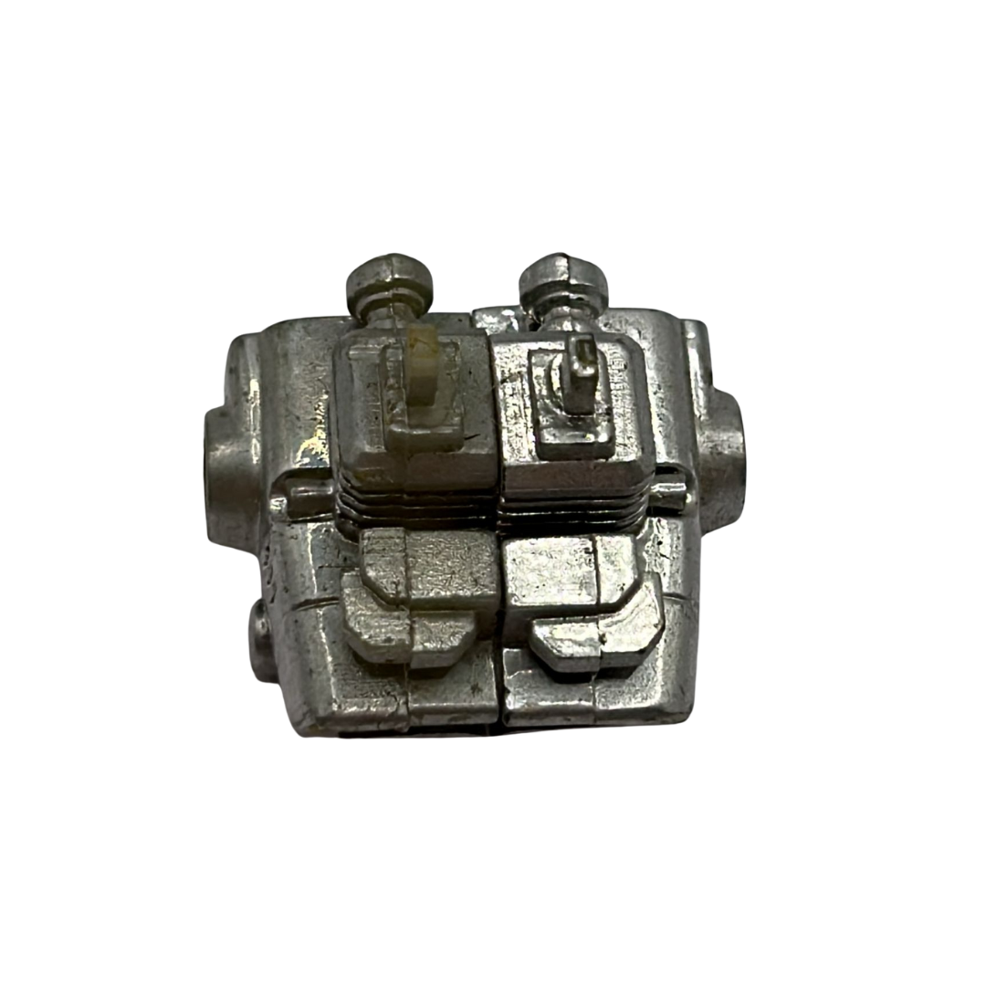 GoBots Cykill engine part Robo Machines evil leader motorbike Bandai 107