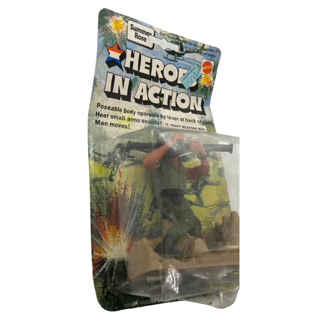 Heroes In Action Heavy Weapons Man MOC made in 1974 by Mattel 794