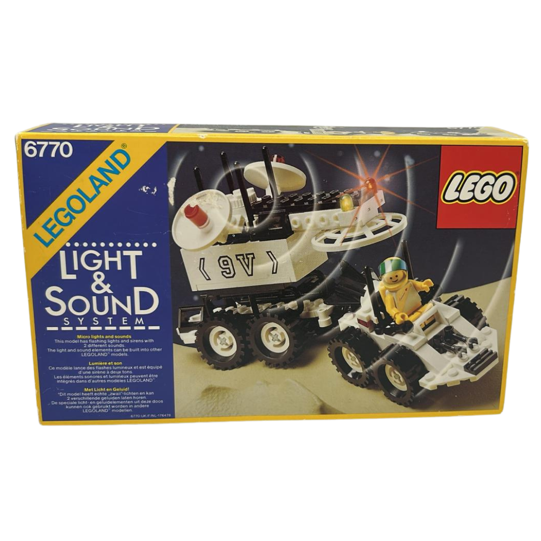 Lego Space 6770 Lunar Transporter Patroller Light and Sound 1988