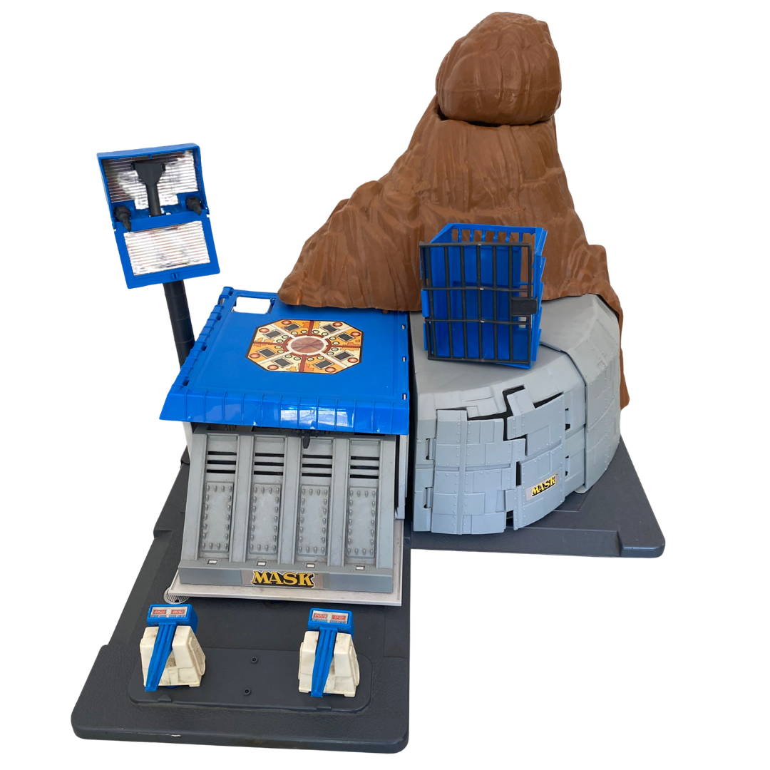 M.A.S.K. / MASK Boulder Hill complete playset by Kenner vintage toy