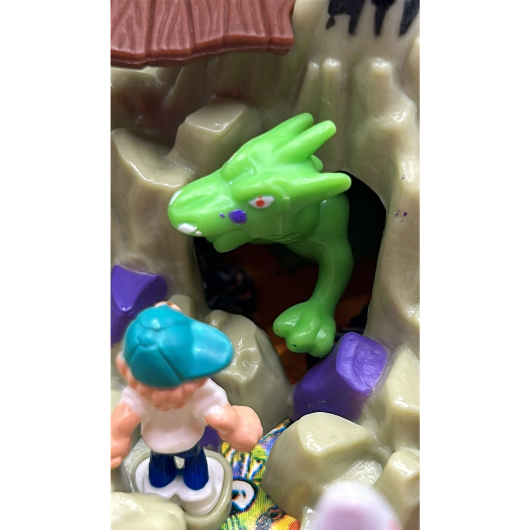 Mighty Max Doom Dragon Doom Zone complete set with hook 423