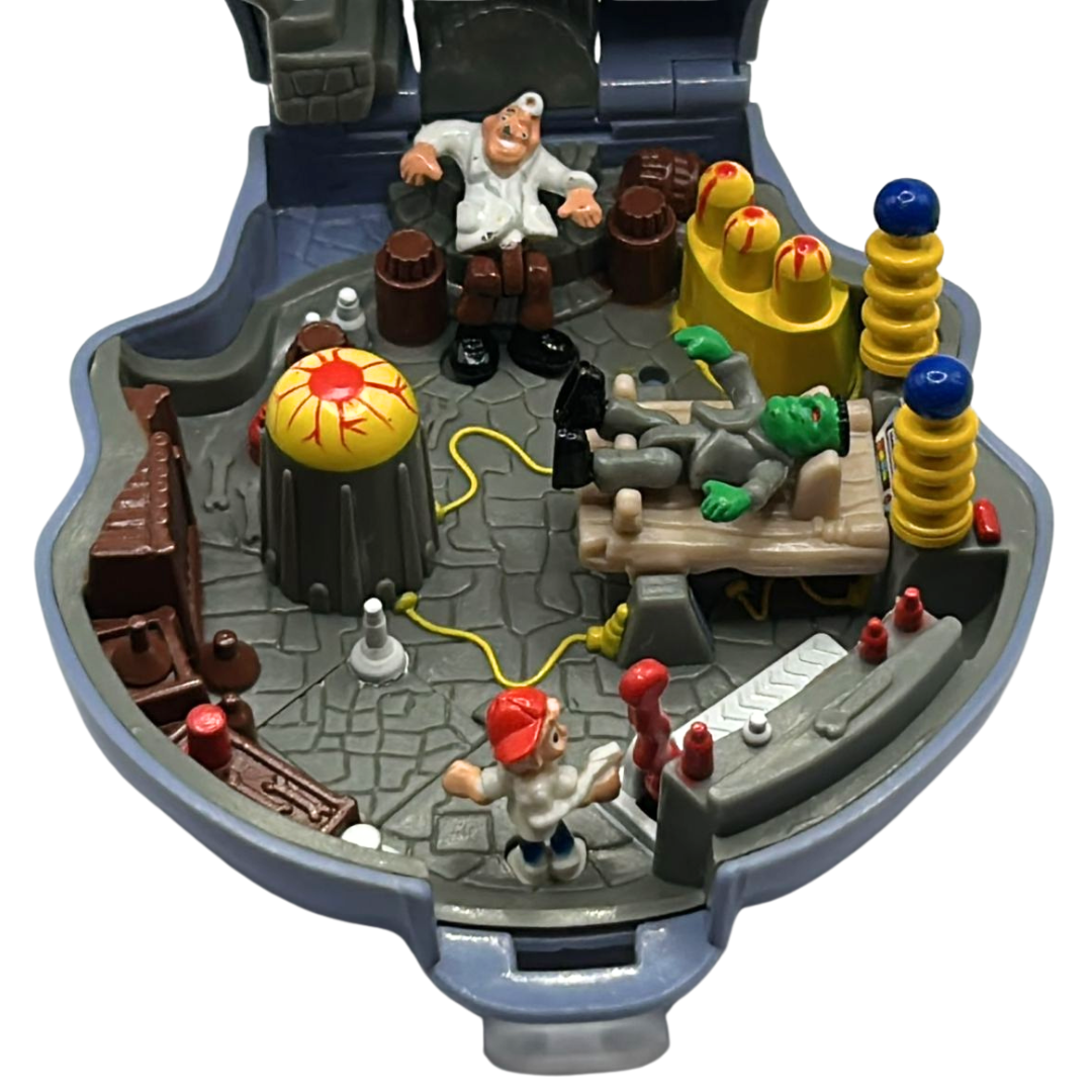 Mighty Max Escape From Skull Dungeon complete set