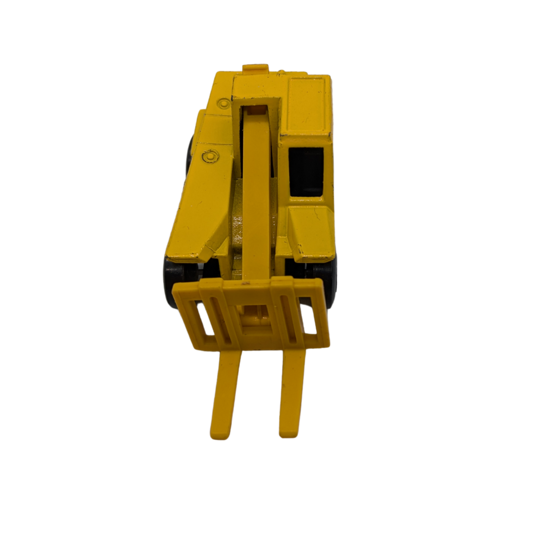 Matchbox Sambron Jacklift 1977 No 48 Lesney Products made in England