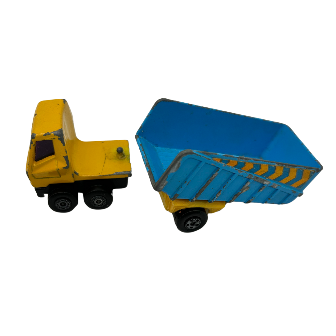 Matchbox Superfast No. 50, Articulated Truck with Rear Strips 1973