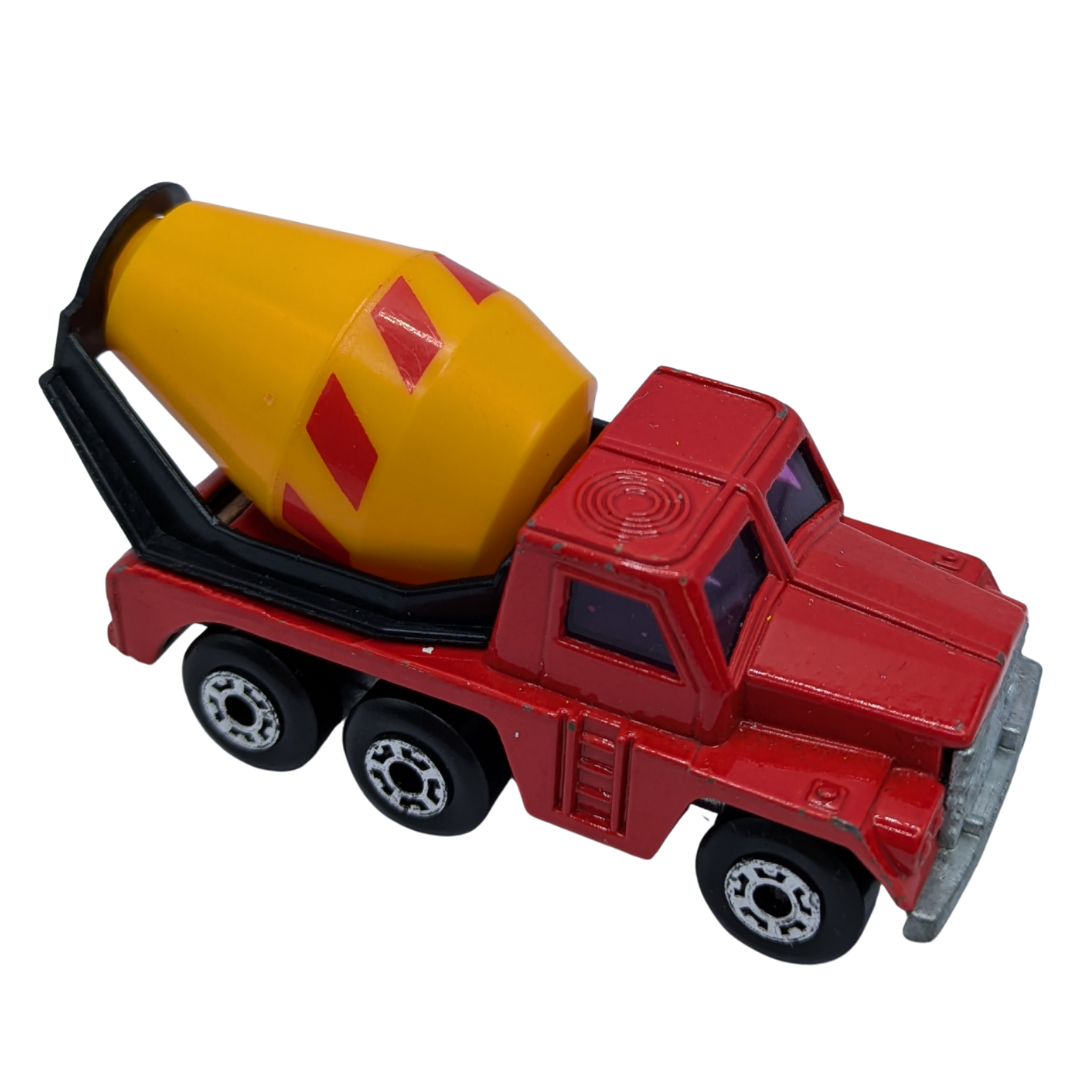 Matchbox Superfast cement Truck No 19 made in England 1976