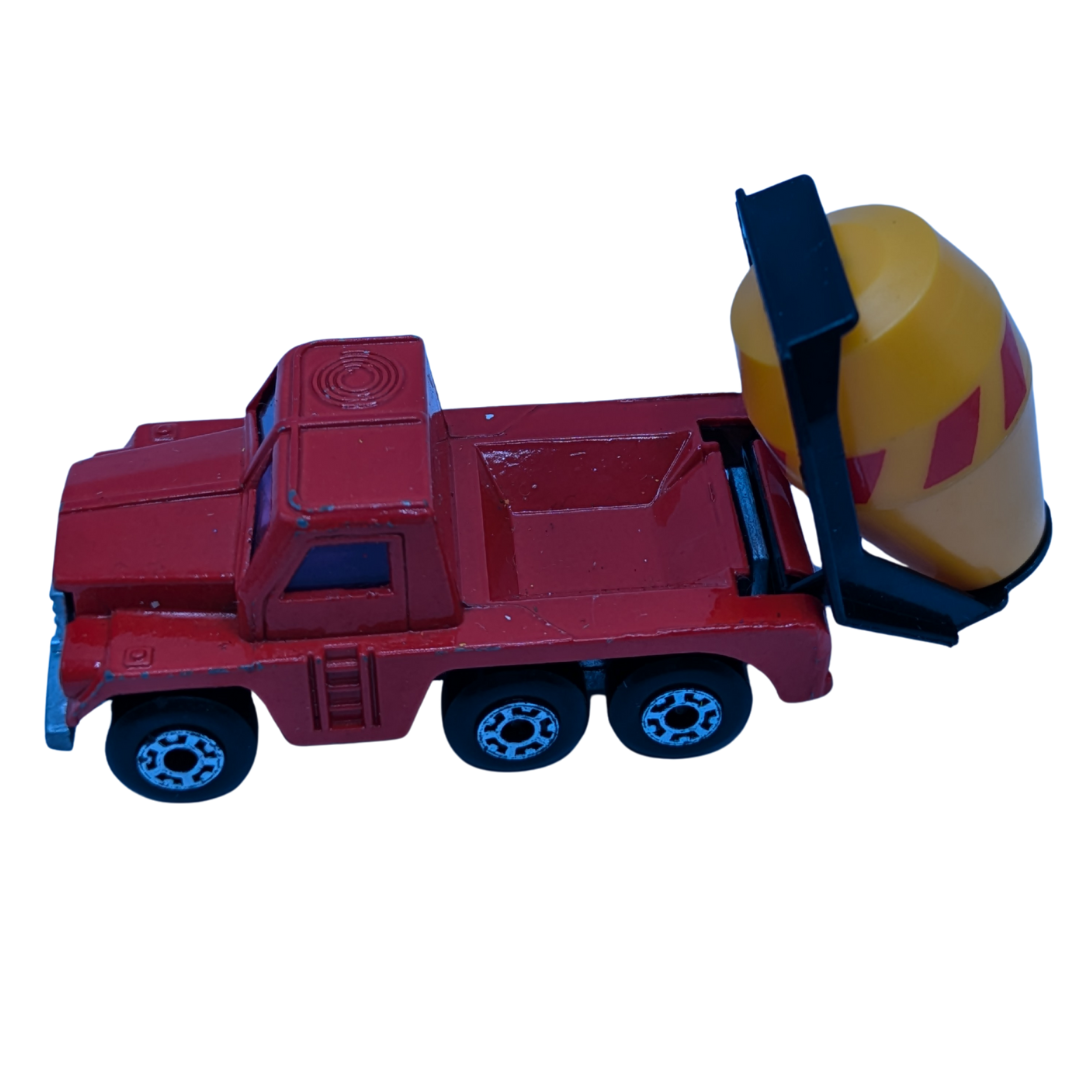 Matchbox Superfast cement Truck No 19 made in England 1976