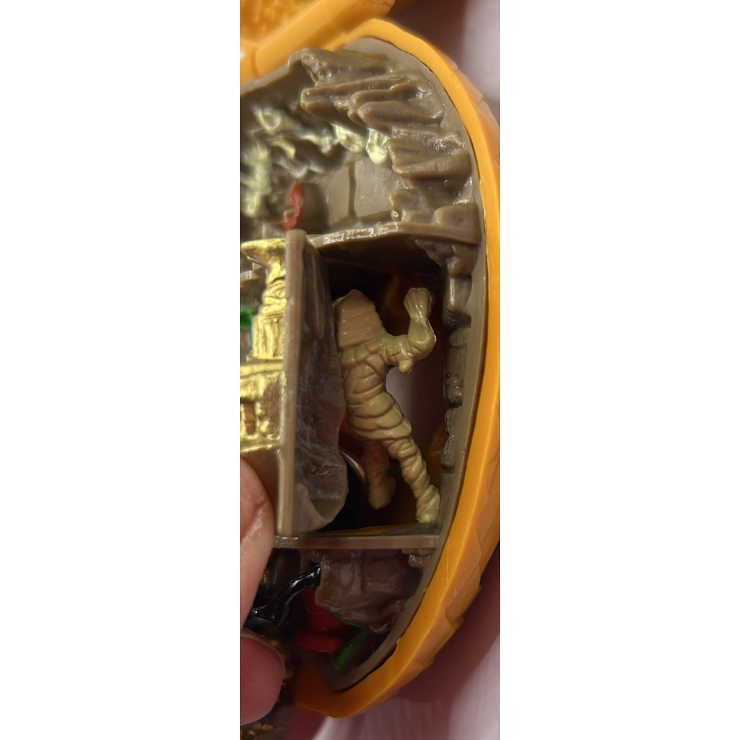 Mighty Max Palace Of Poison complete set with mummy, scorpion, rope and Max 58
