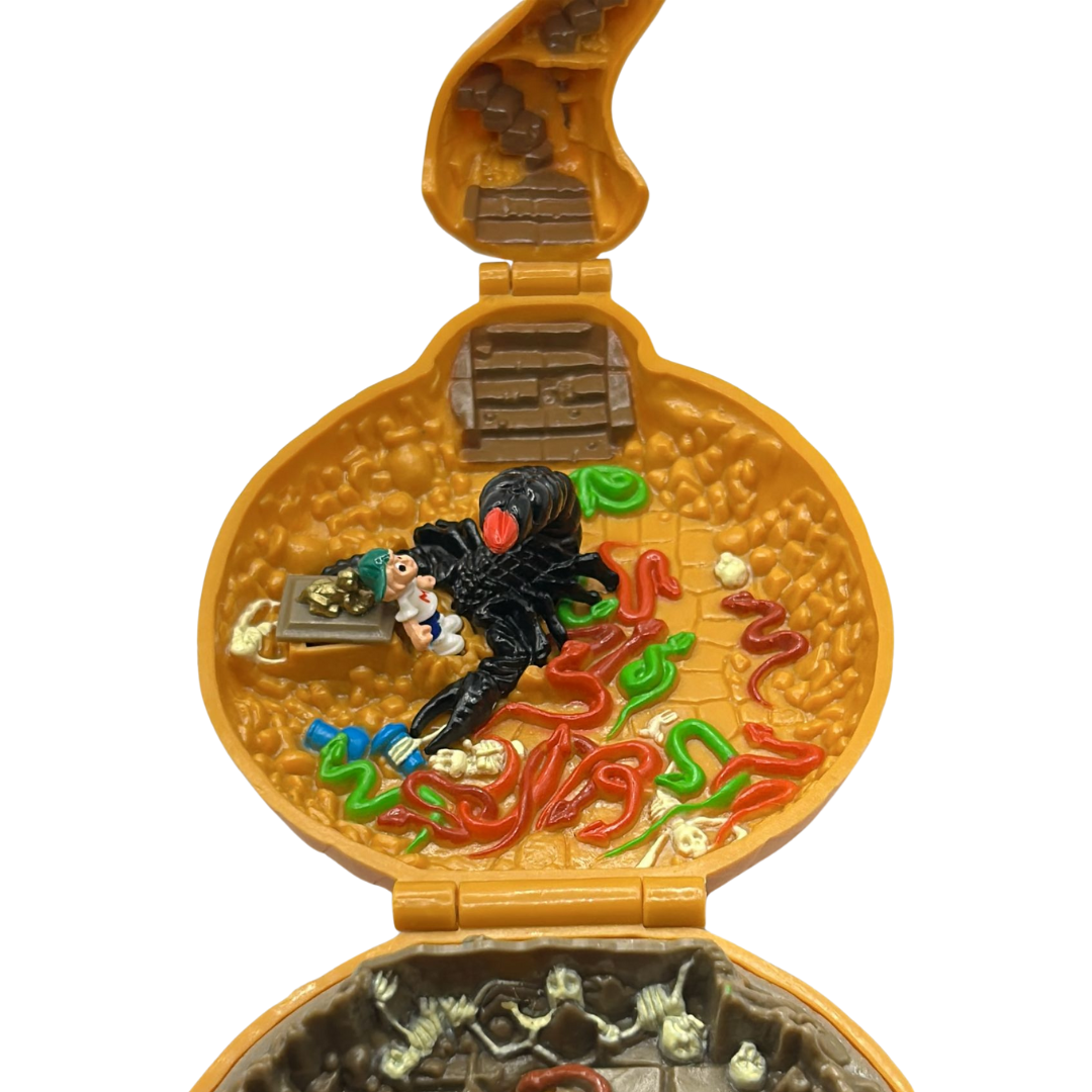 Mighty Max Palace Of Poison complete set with mummy, scorpion, rope and Max 58