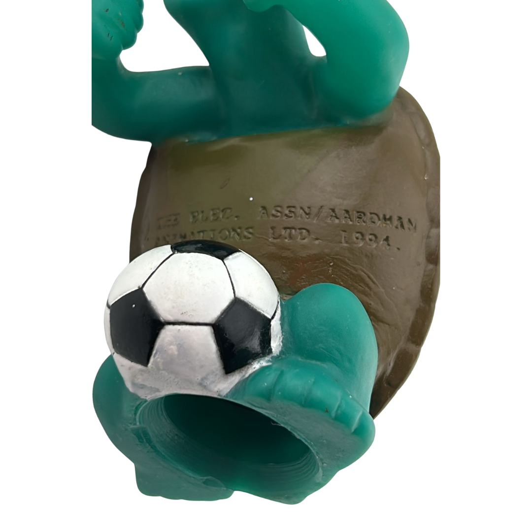 Aardman Frank The Tortoise figure with football bottle bubble bath top 27