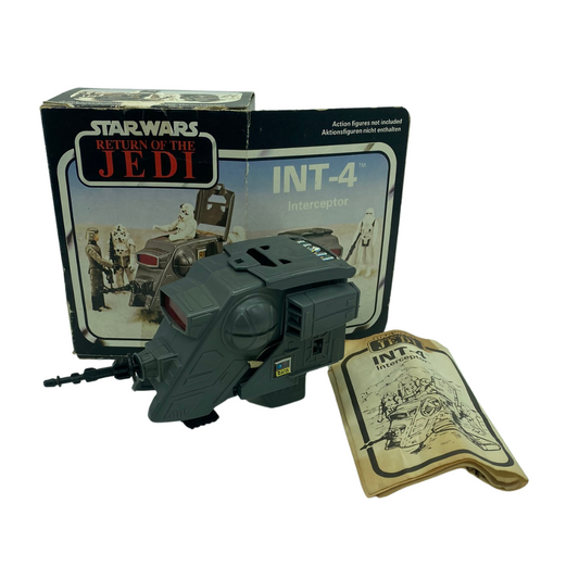 Vintage Star Wars INT 4 mini rig vehicle complete with box INT4