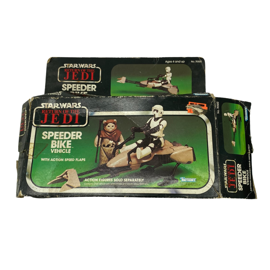 Vintage Star Wars Speeder Bike with box bike missing flaps box damaged 495