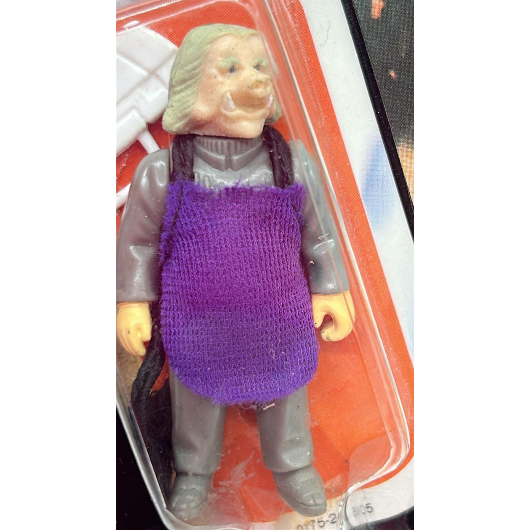 Vintage Star Wars Ugnaught figure on opened card ROTJ cardback & clear bubble