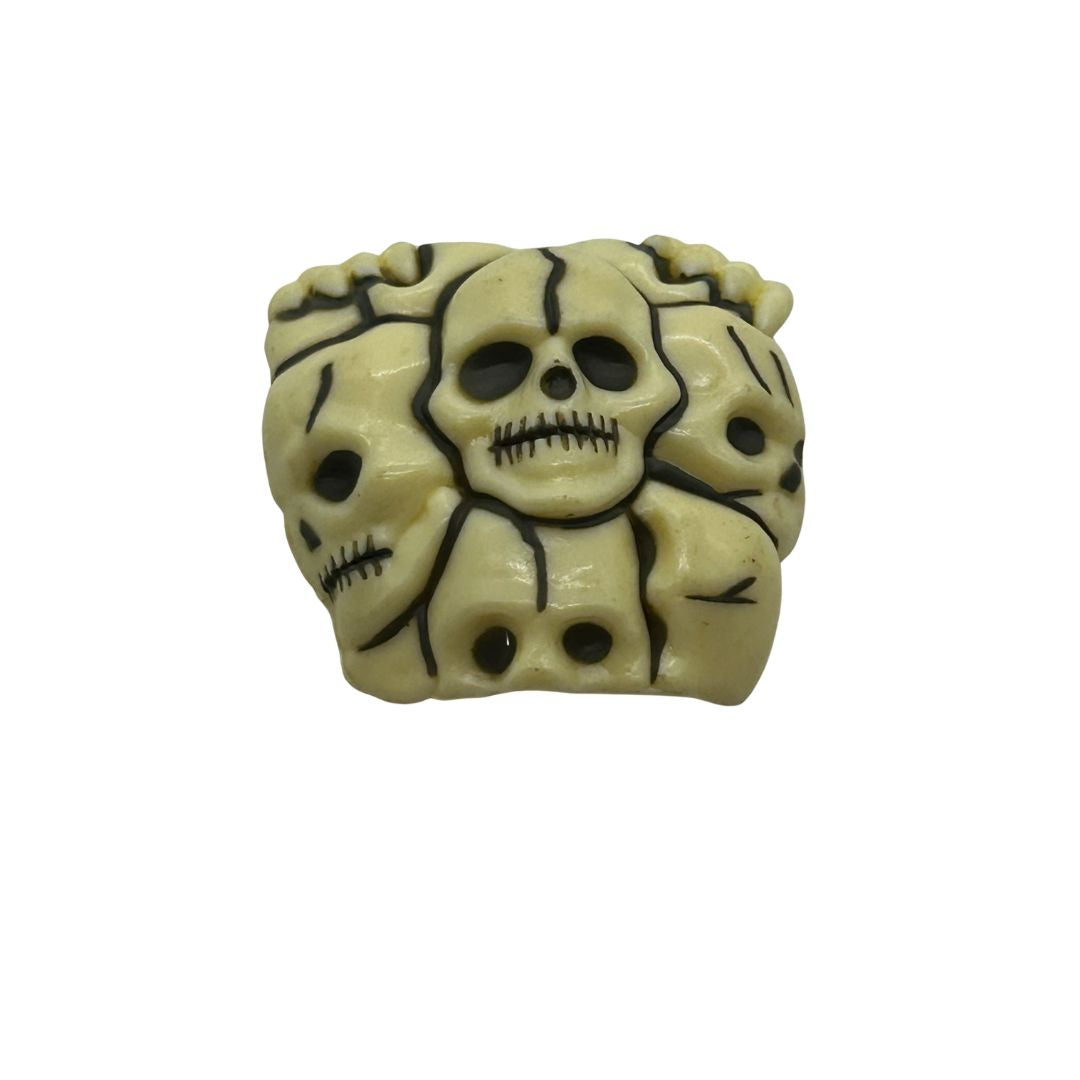 Supernaturals Skull figure complete by Tonka 754
