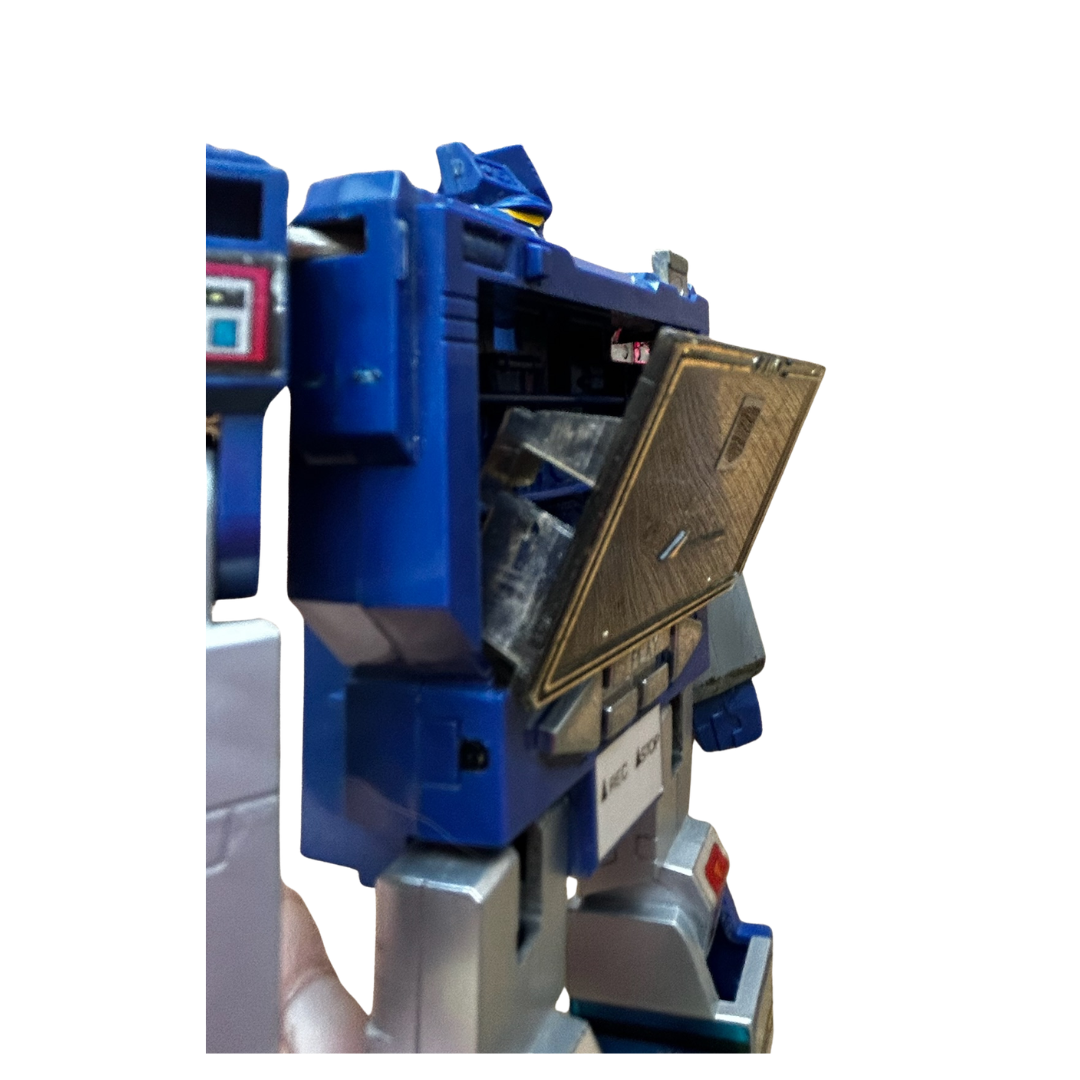 Transformers G1 Soundwave Decepticon figure not complete 205