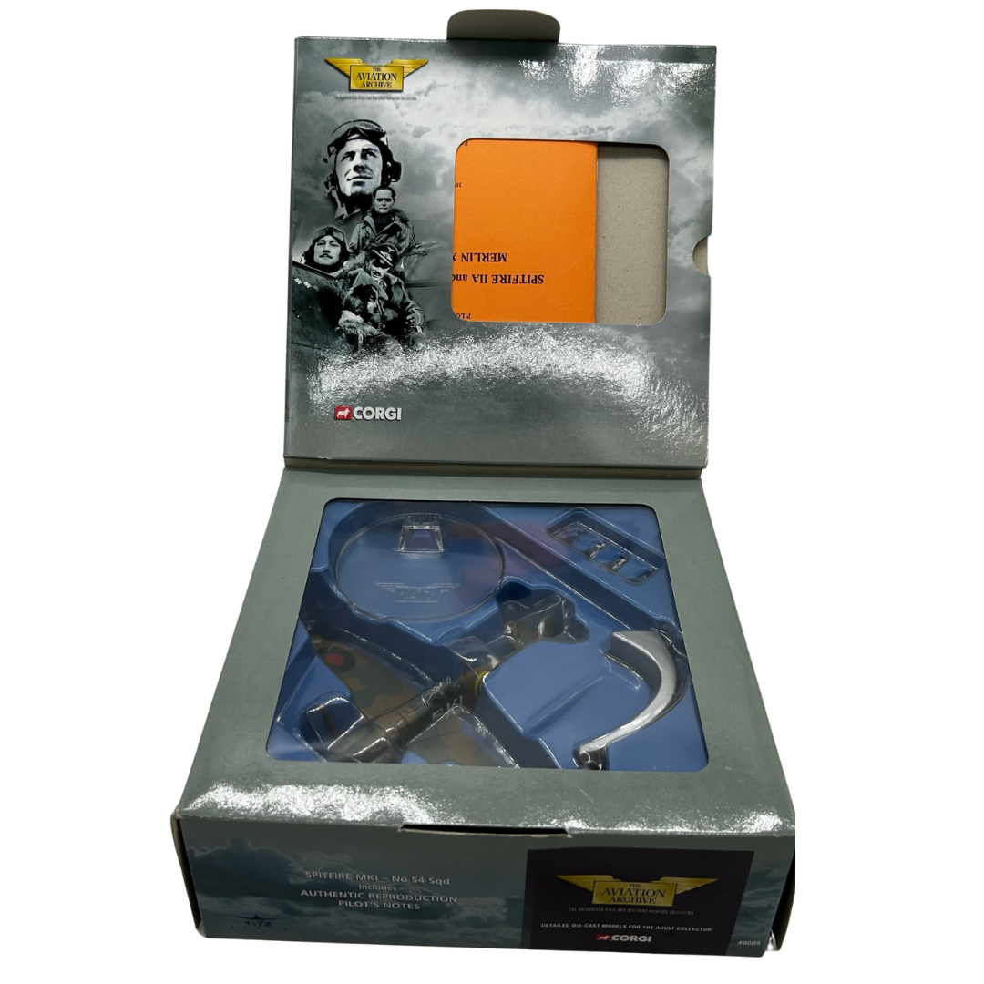 Corgi Spitfire MK1 The Aviation Archive in box with pilots notes 949