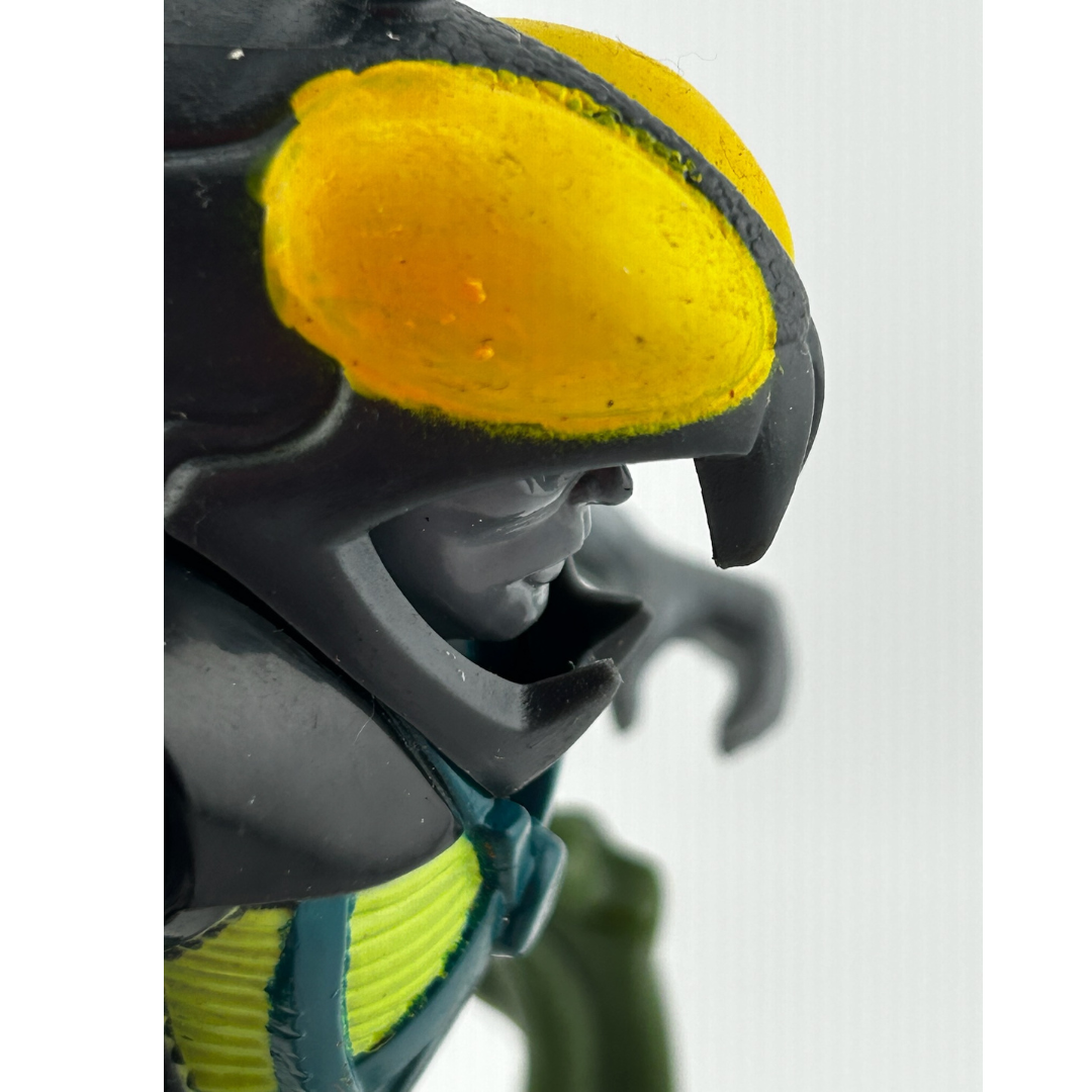 Thundercats Stinger Rampager good helmet stuck on plastic wings 263