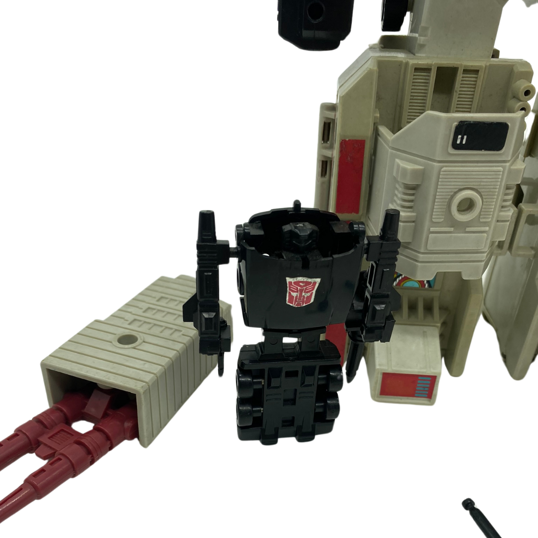 Vintage Transformers G1 Autobot City Metroplex complete 236A