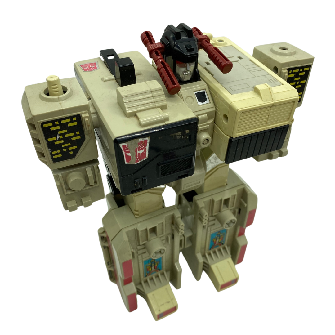 Transformers G1 Metroplex autobot figure 150E