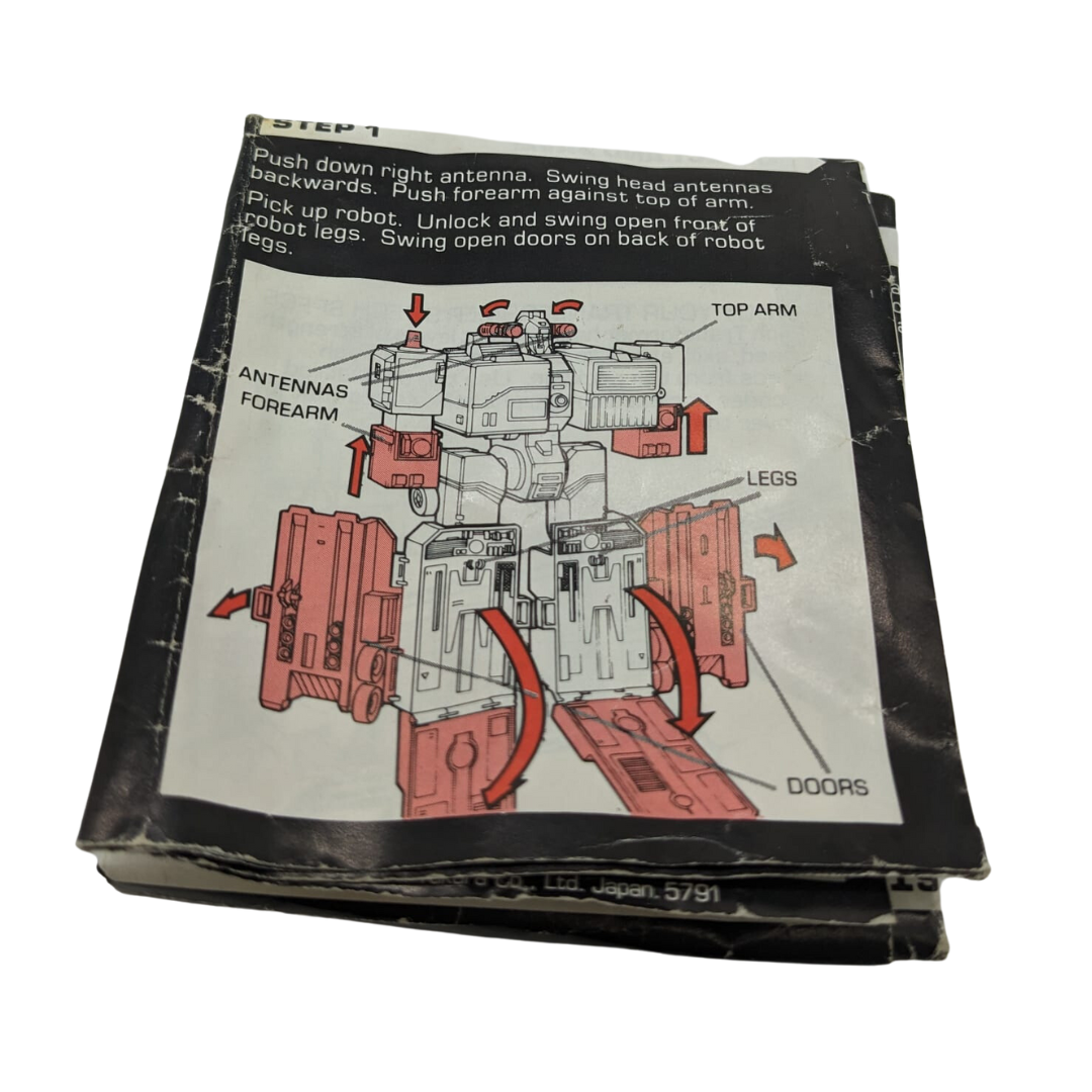 G1 Transformers Metroplex Autobot instructions booklet