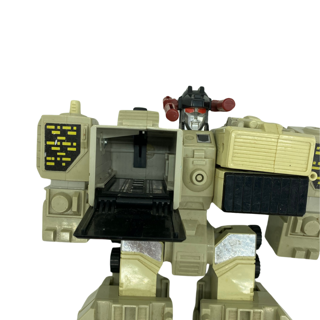 Transformers G1 Metroplex autobot figure 150E