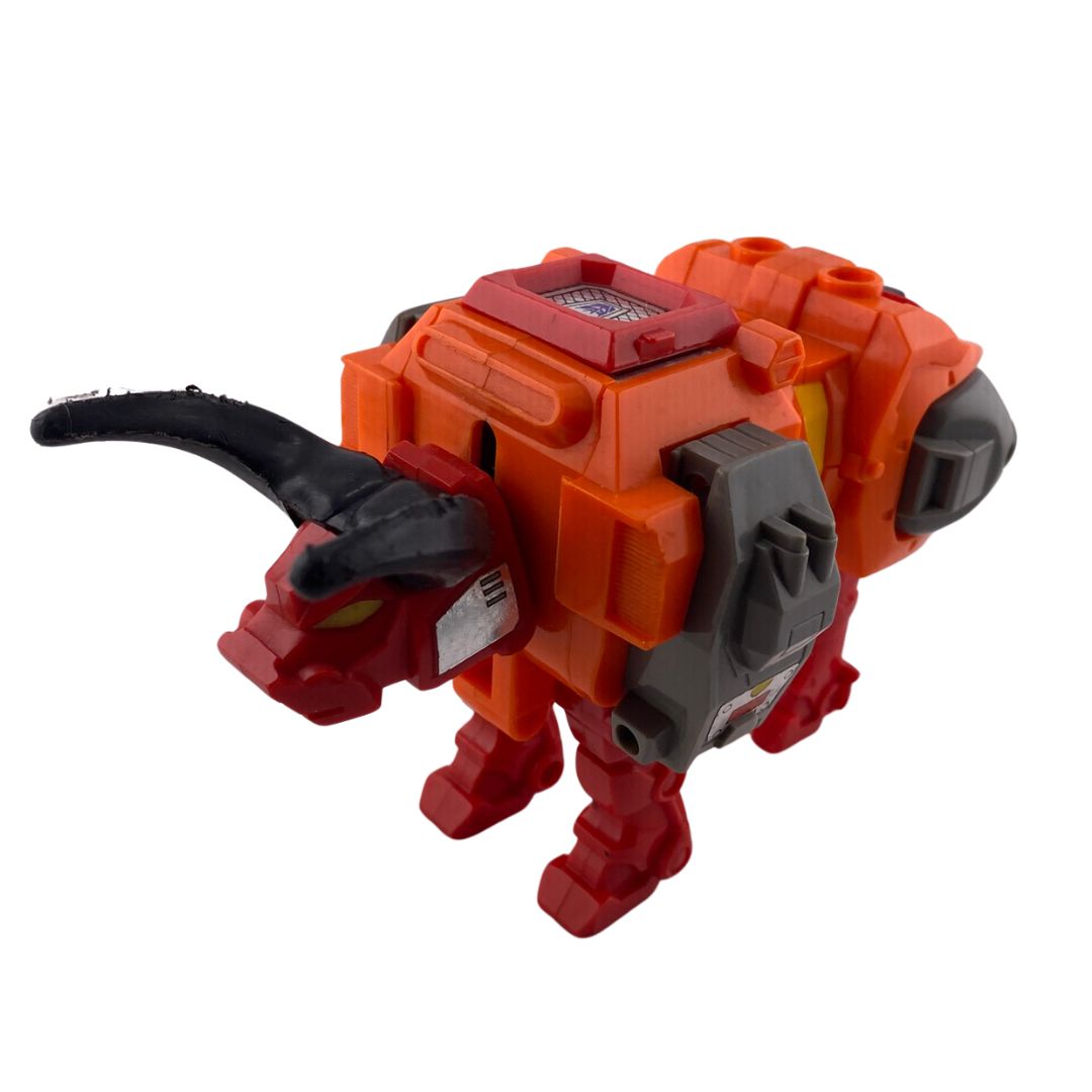 Transformers G1 Tantrum decepticon Predacon Bull robot 345