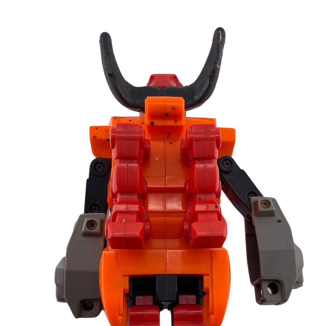 Transformers G1 Tantrum decepticon Predacon Bull robot 345