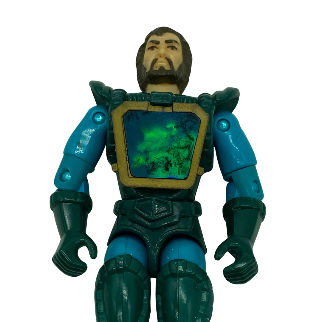 Visionaries Darkstorm figure with totem wear to totem 495