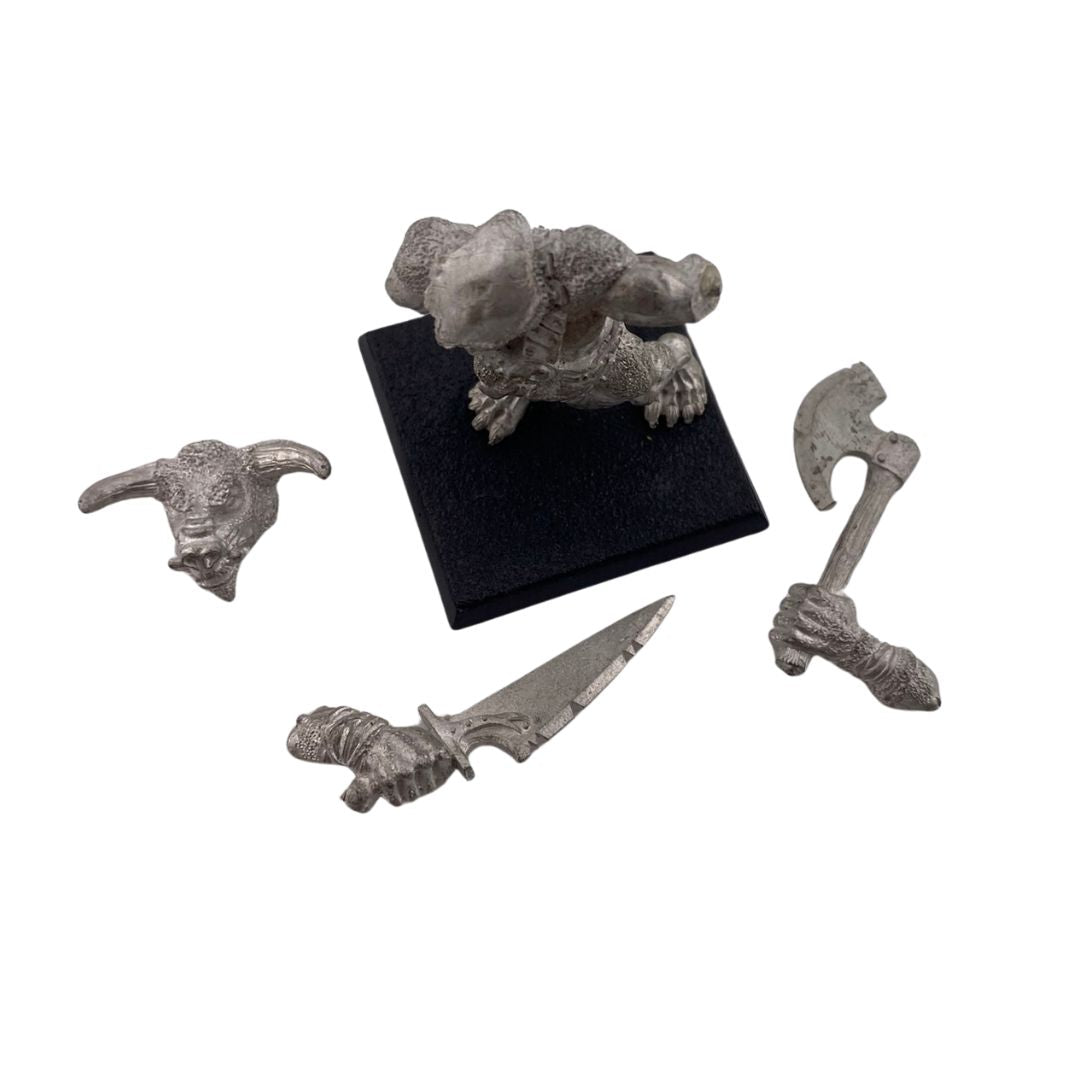 Games Workshop Warhammer Minotaur metal with stand 314
