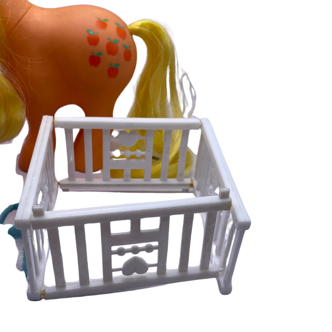 My Little Pony G1 Applejack & Baby Applejack with accessories 302