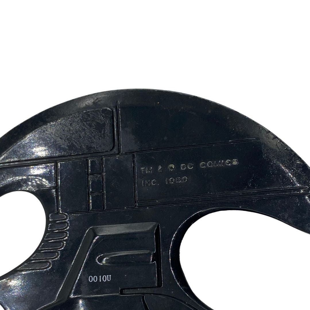 Batman Batwing diecast vehicle 1989 by Ertl 561