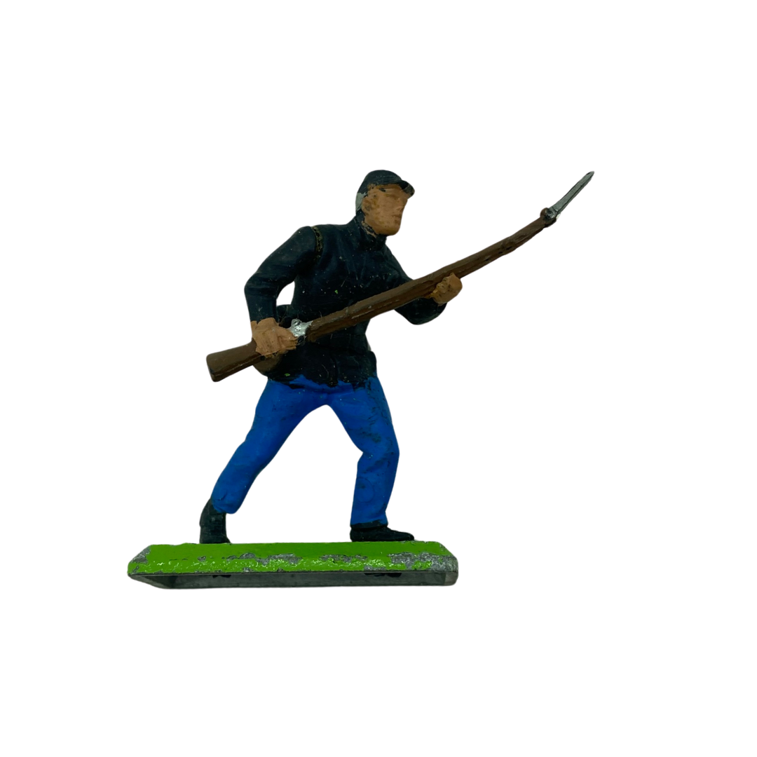 Britains 1971 American Civil War figures North & South Confederate with flag