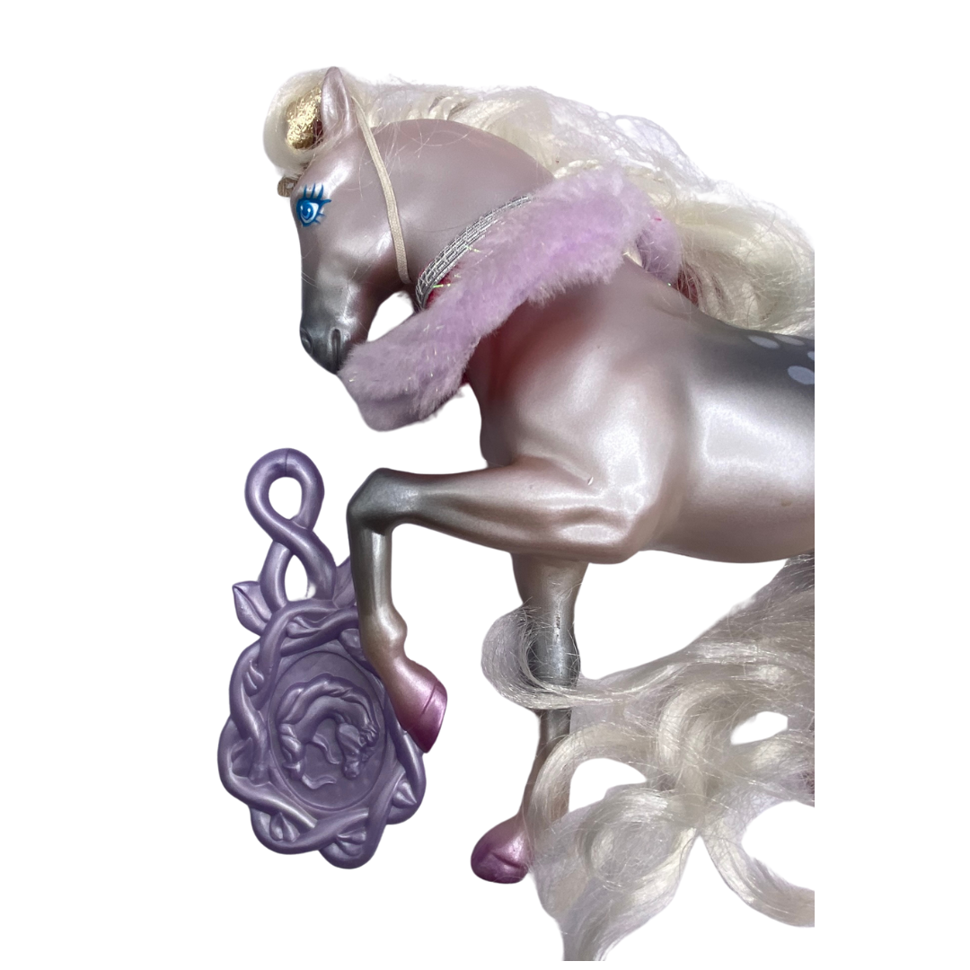 Fashion Star fillies Chloe by Kenner 271