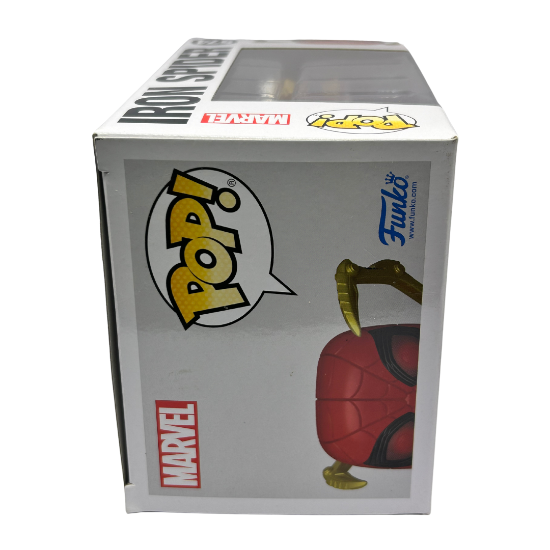Pop Vinyl Iron Spider  limited edition 574 glows in dark exclusive