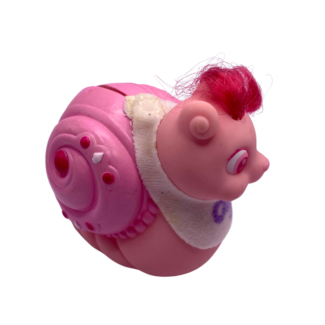 Keypers Baby Snail Pearl with rattle, bib and key brush by Tonka 320