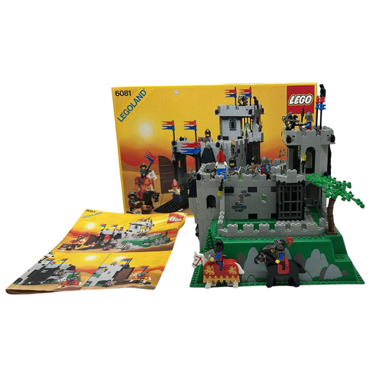 LEGO 6081 Castle Kings Mountain Fortress complete & with very nice box