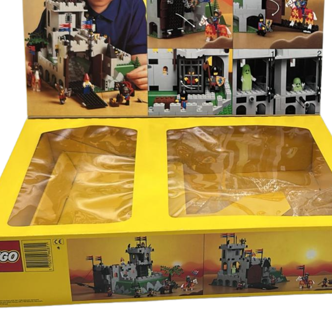 LEGO 6081 Castle Kings Mountain Fortress complete & with very nice box