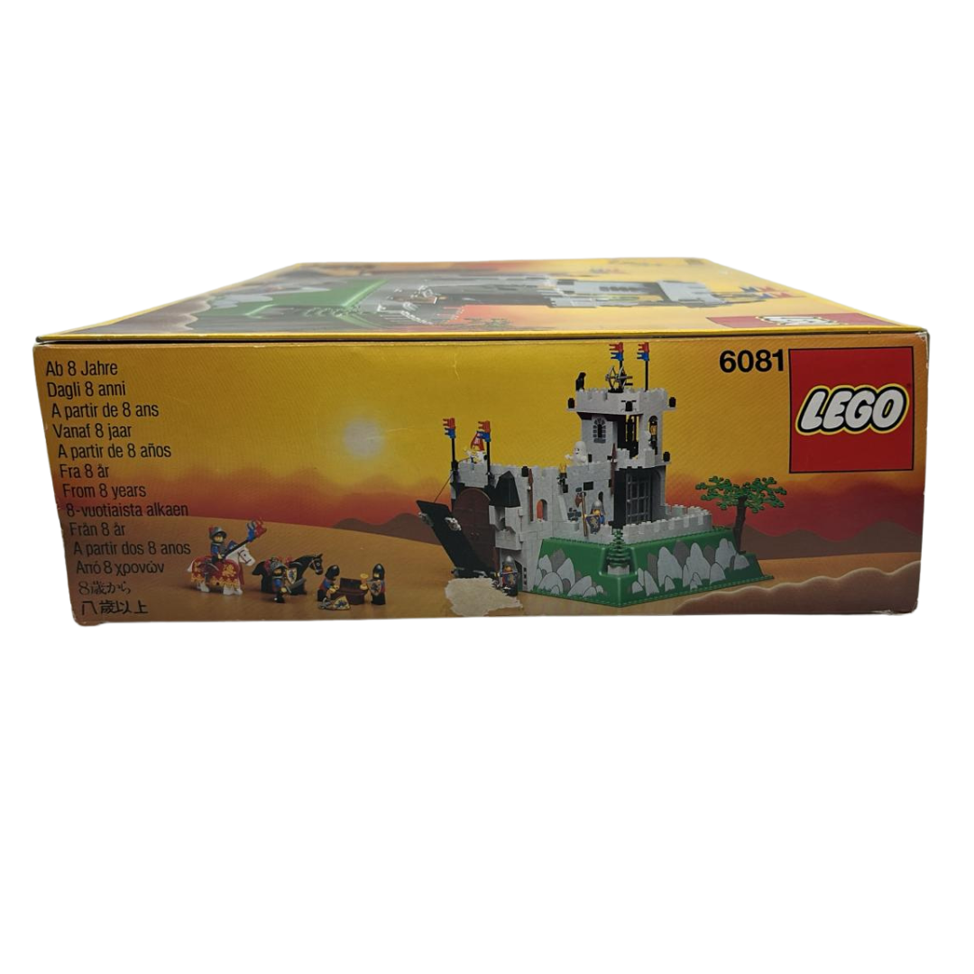 LEGO 6081 Castle Kings Mountain Fortress complete & with very nice box