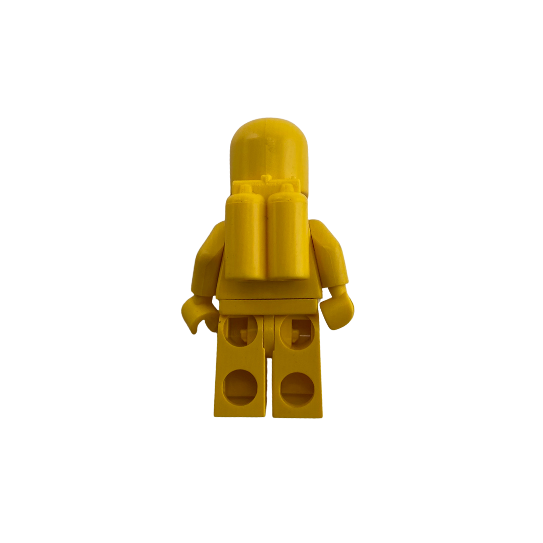 Lego classic yellow spaceman original Lego Space 357