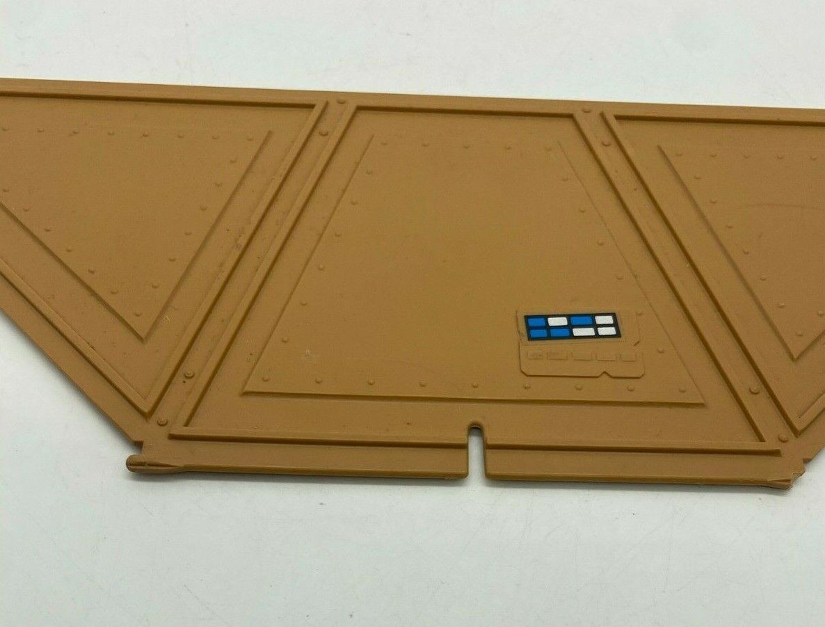 Action Force, G.I. Joe, Mobile Command Centre, door part damaged