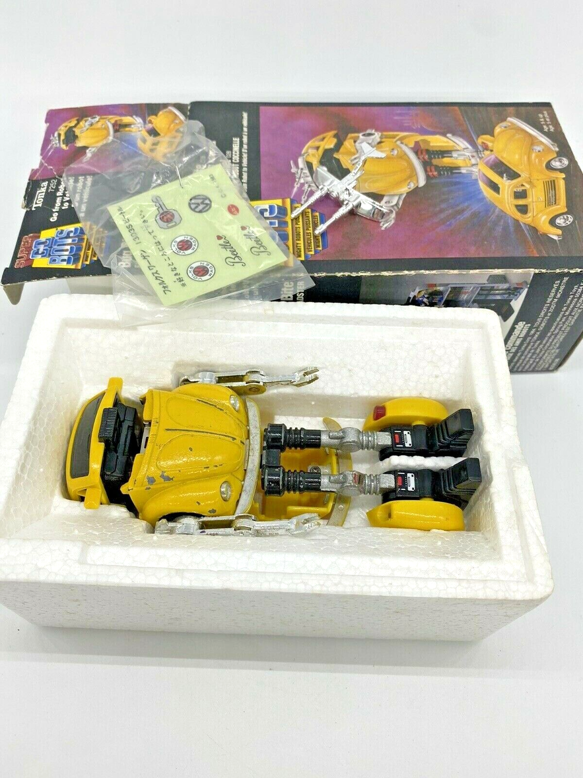 GO Bots Bug Bite vehicle bozed with inserts complete