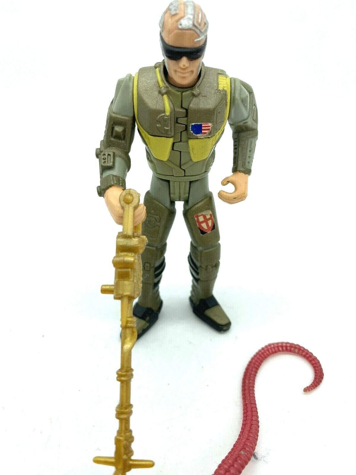 Aliens Bishop figure with gun and alien face hugger