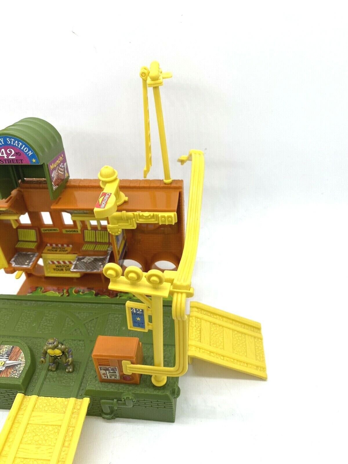 Teenage Mutant Hero Turtles Mini Mutants Metro Subway Playset TMNT Vintage Rare