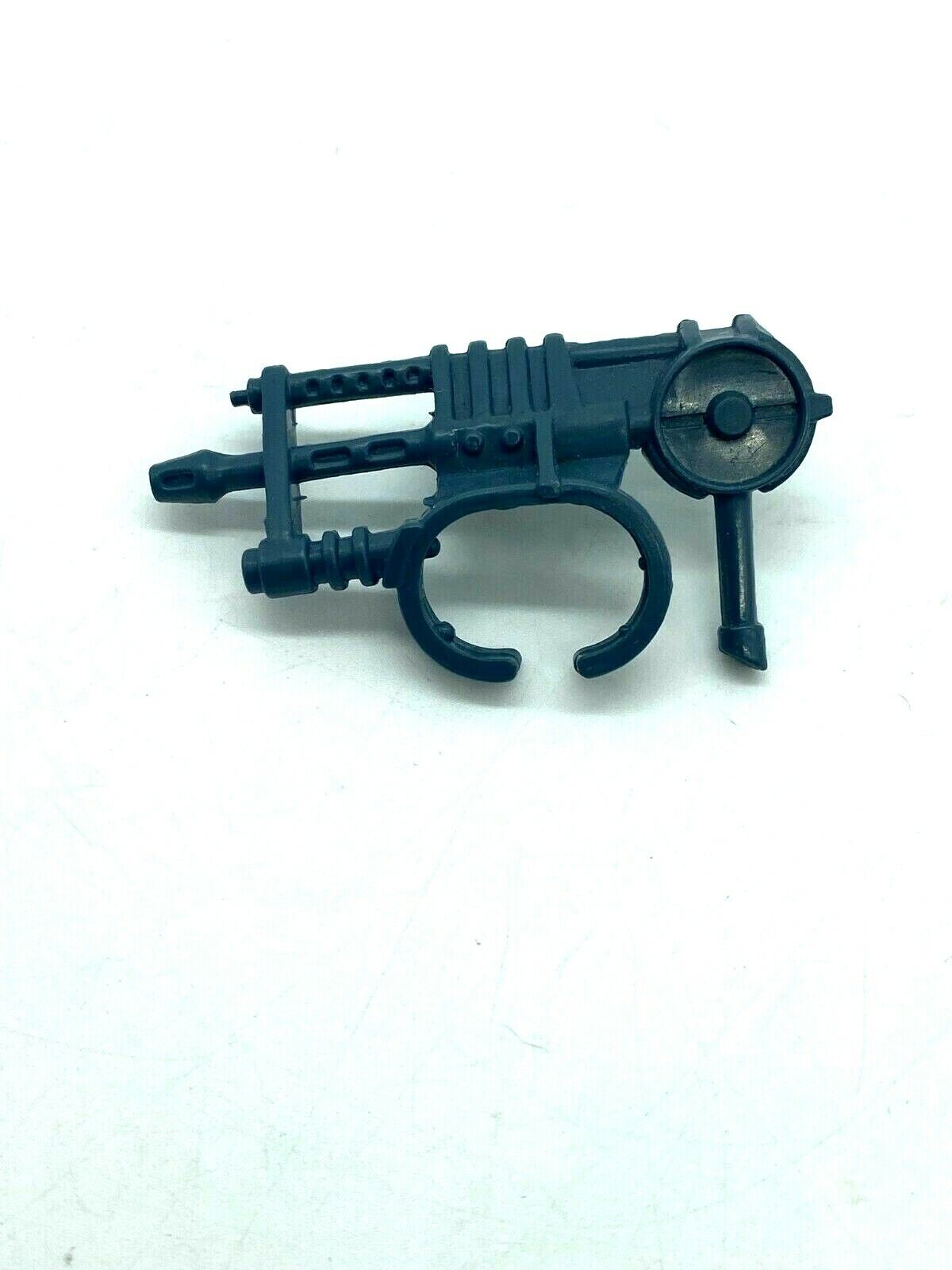 TECHNO PUNCH TERMINATOR 2 WEAPON, PART, ACCESSORY Figure Kenner