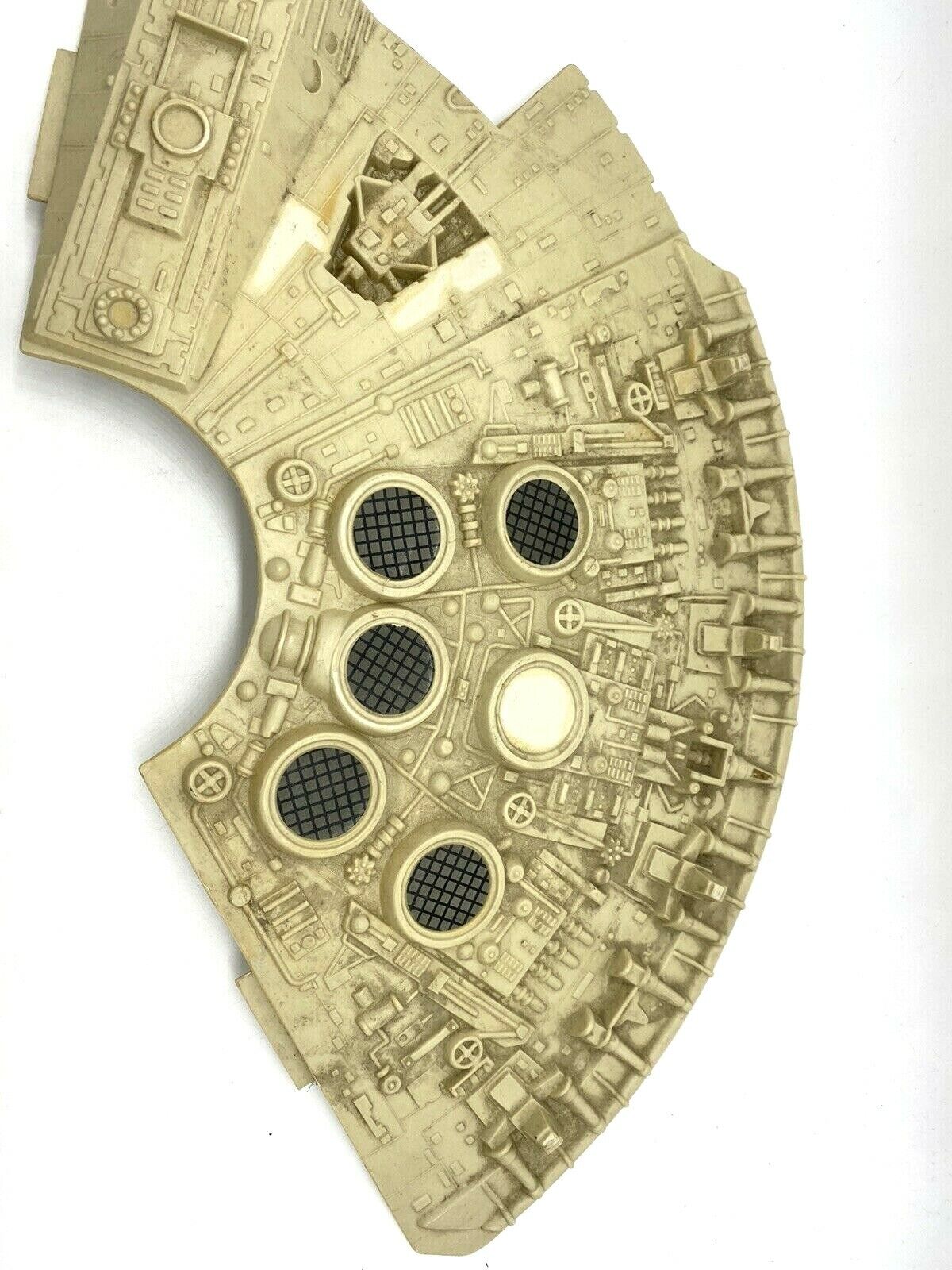 Vintage Star Wars Millenium Falcon top part