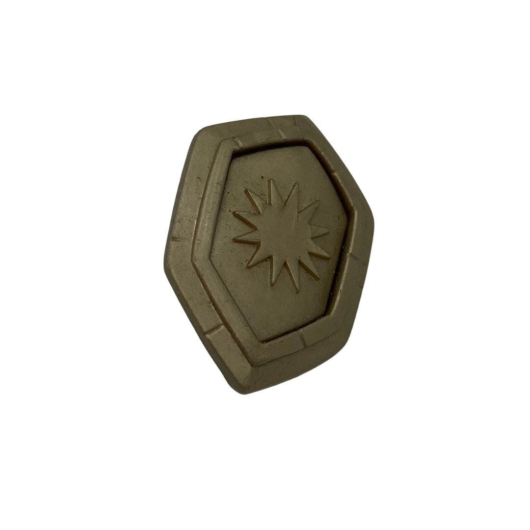 Sectaurs Zak shield weapon part, accessory, gold, bronze 128