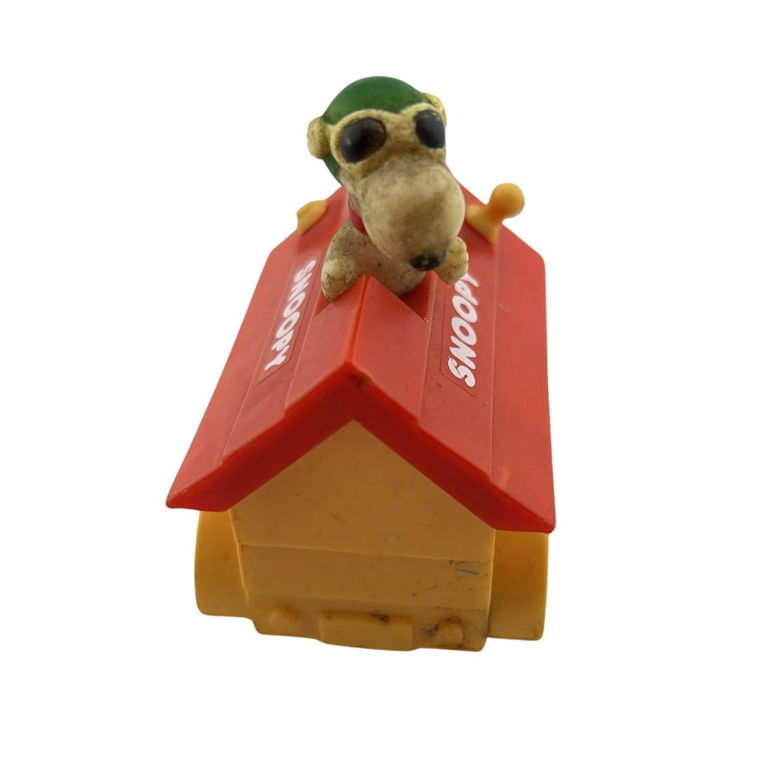 Snoopy Aviva Peanuts Kennel Car friction toy 1965 toy 16