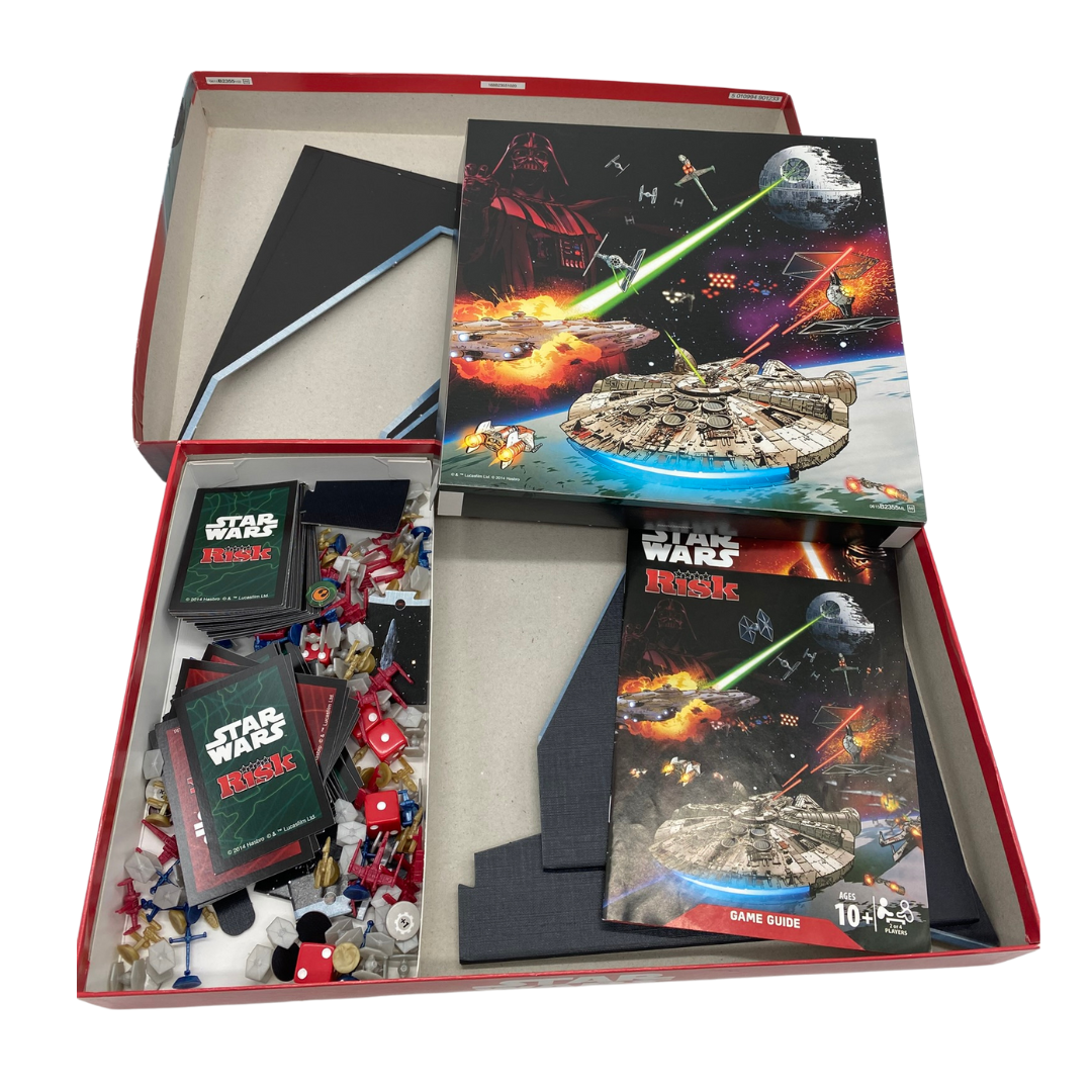 Vintage Star Wars Risk boardgame in good condition